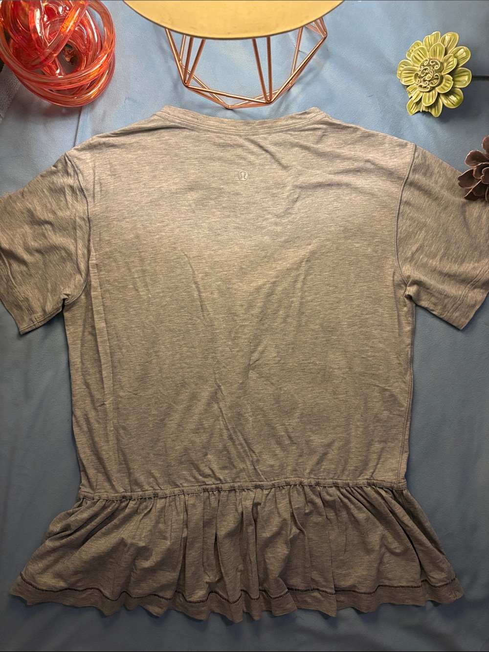 lululemon athletica Light Heather Gray Short Sleeve Ruffle-Hem Tee